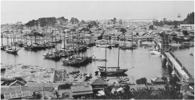 The Inlet of the Hijikawa River Flourishing with Ships