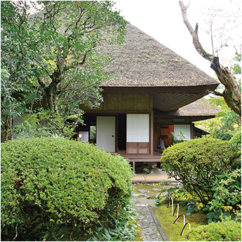 臥龍山荘庭園