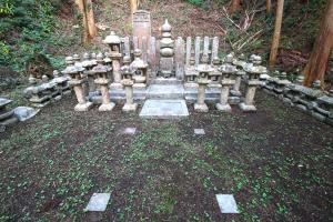 3代藩主の墓所