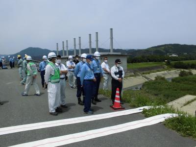 排水ポンプ車排水作業訓練