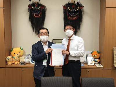 長谷川代議士への要望活動の様子