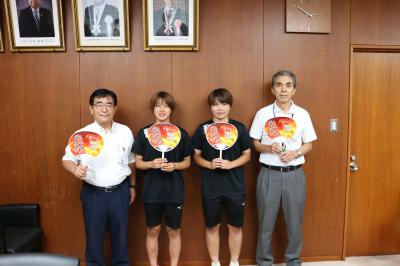 愛媛FCレディースの今蔵選手と大宮選手