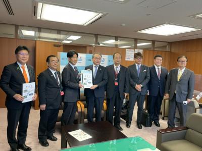 国土交通省での要望活動の様子
