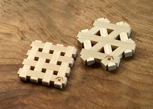 木組みコースター四角／六角の写真