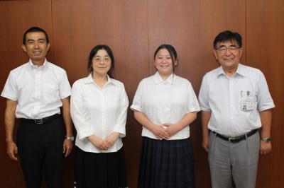記念撮影の様子