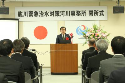 挨拶する二宮市長