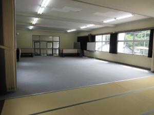上須戒_集会ホール➀