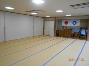 大谷_会議室32