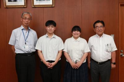 記念撮影の様子
