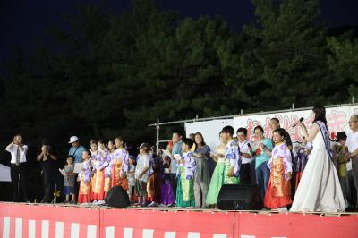 お祭りの様子