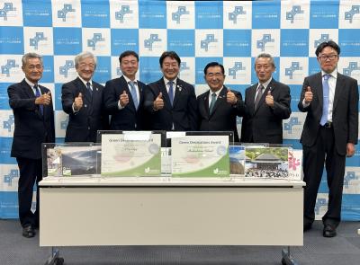 記念撮影の様子