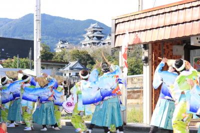 祭りの様子