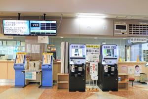 自動再来受付機・自動精算機