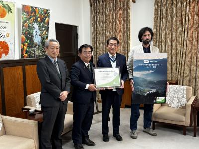 記念撮影の様子