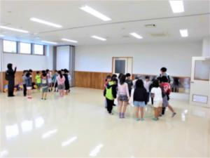 しゃもじを体験している様子