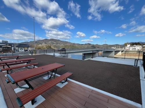 肱川橋眺望広場　城山公園支店