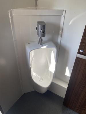 トイレカー小便器