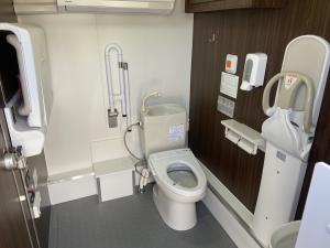 トイレカー多目的室