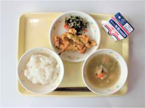 令和8年6月23日の学校給食の写真