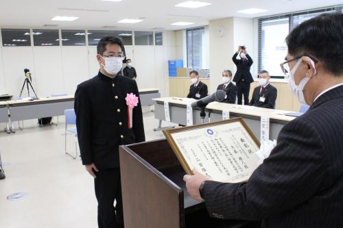 八幡浜高等学校１年　大盛結人さん