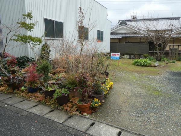 愛媛県大洲市の土地 | 130万円 | - | 66.11m² | 駐車: 車庫・駐車場: 無 | Akiyama house finder