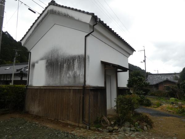 土蔵