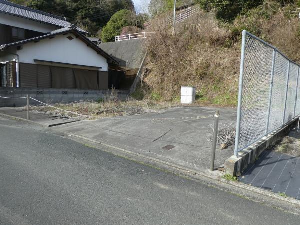 land for sale in Ozu, Ehime | ¥2,000,000 | - | Parking: 車庫・駐車場: 無 | A…