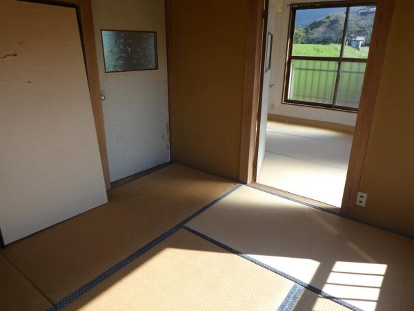 2階和室と洋室