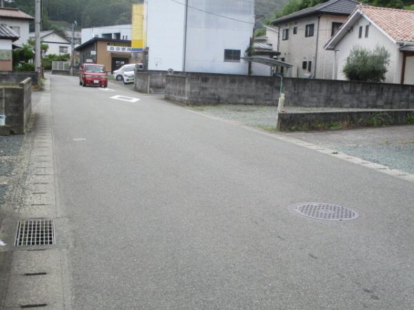 進入路①