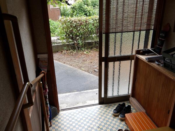 玄関